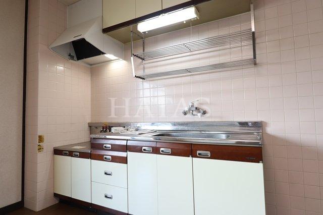 キッチン　同物件別部屋です。
