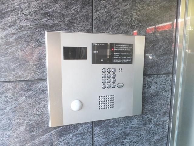 セキュリティ　安心のオートロック付