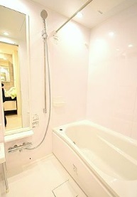 バス・シャワールーム　※別部屋参考写真