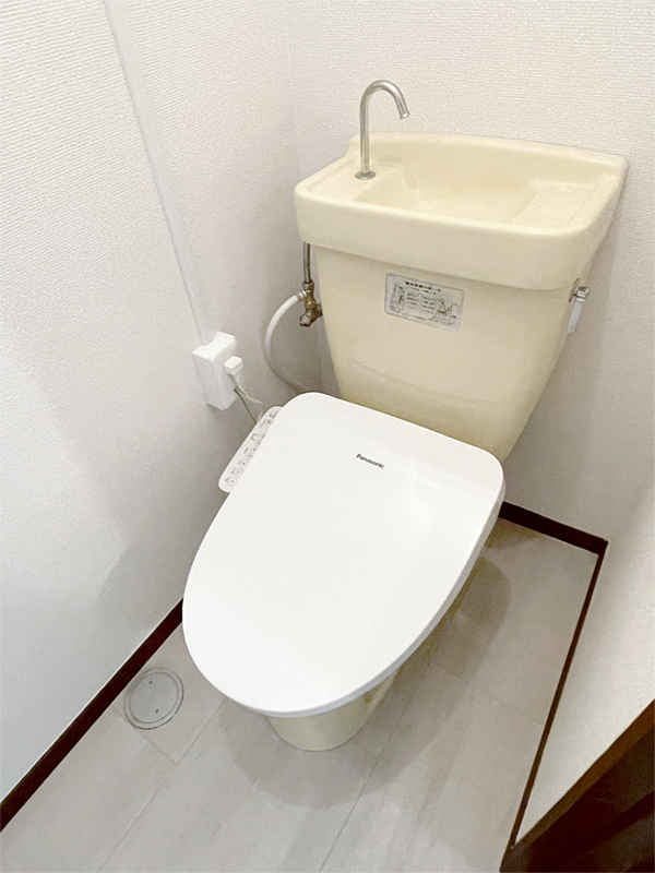 トイレ　異なる場合は現況を優先します。