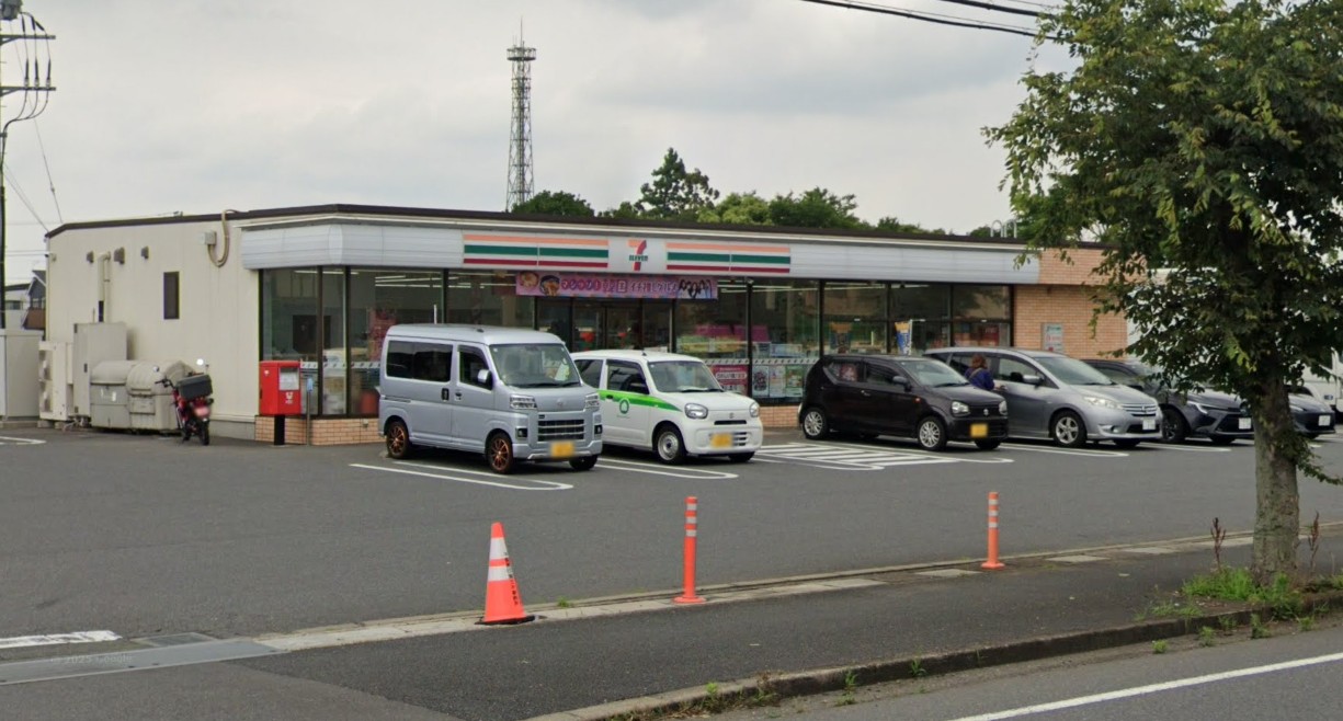 コンビニ　セブンイレブン四街道大日店（コンビニ）まで480m