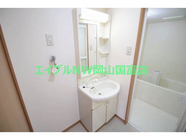 洗面設備　シャンプードレッサー