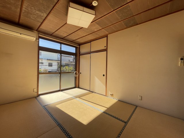 その他部屋・スペース　1F和室は日当たり良く、とても過ごしやすいです！