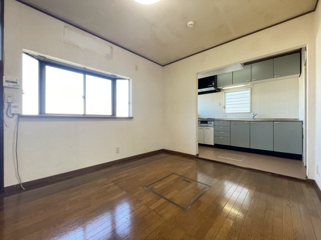 居室・リビング　DKは広く、とても過ごしやすいです！