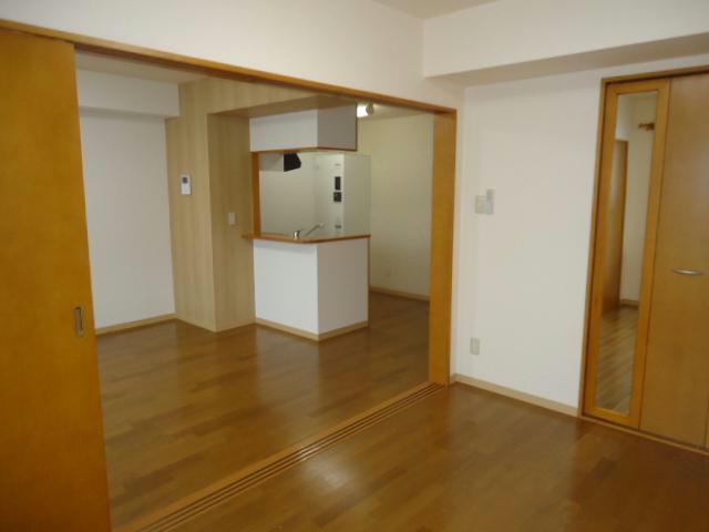 居室・リビング　別部屋参考写真