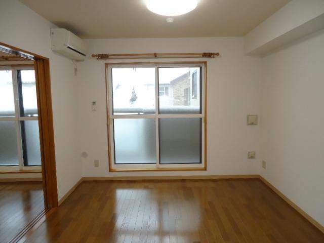 居室・リビング　別部屋参考写真