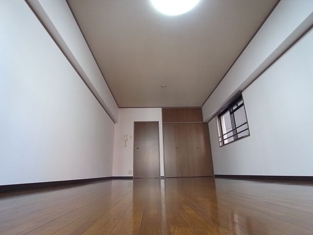 その他部屋・スペース　照明器具付き