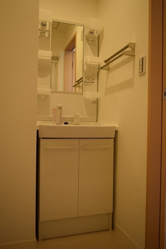 洗面設備　別部屋参考写真