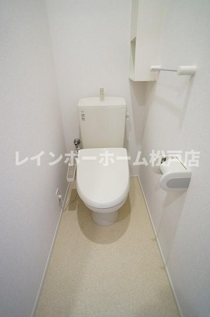 トイレ　トイレもきれいです