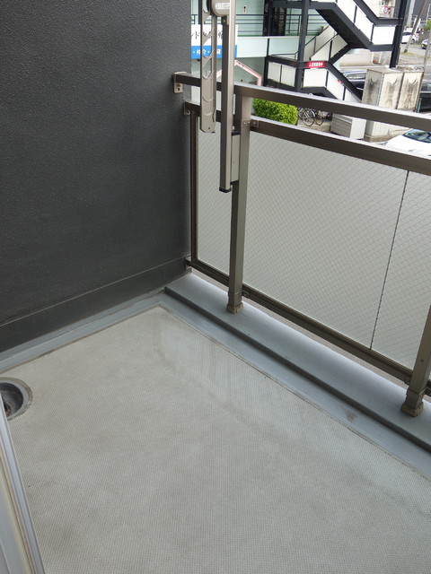 バルコニー　☆バルコニー☆（※写真は２０６号室となります。）