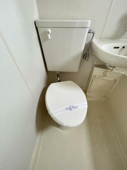 キャッスル宮坂のトイレ写真