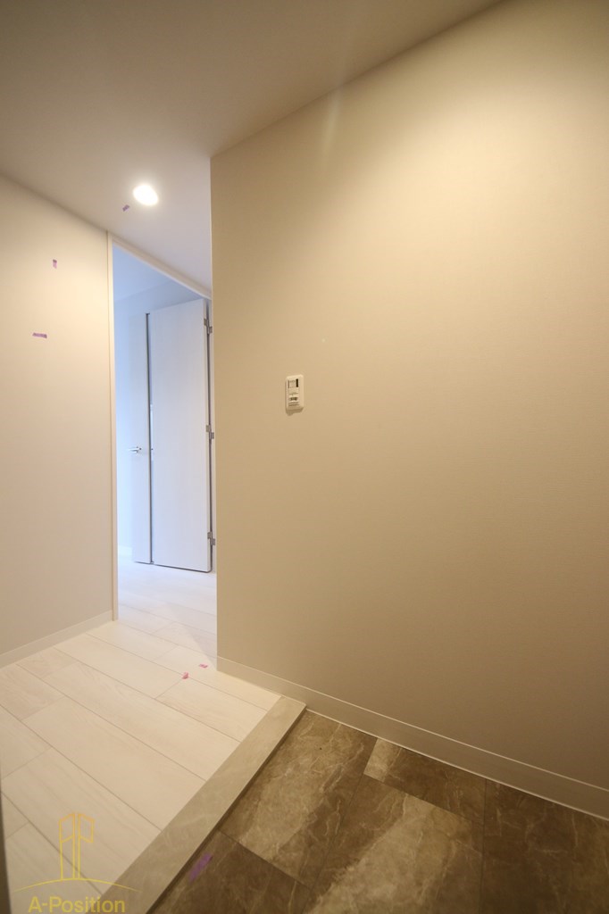 玄関　ルフォンプログレ堺筋本町タワーレジデンス
