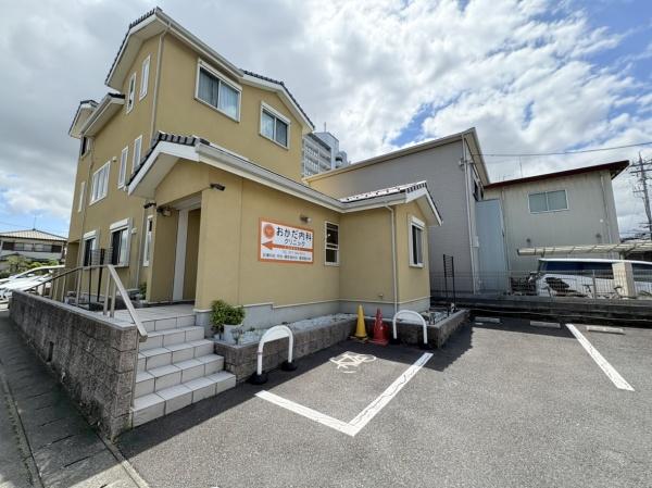 病院　おかだ内科クリニック（病院）まで40m