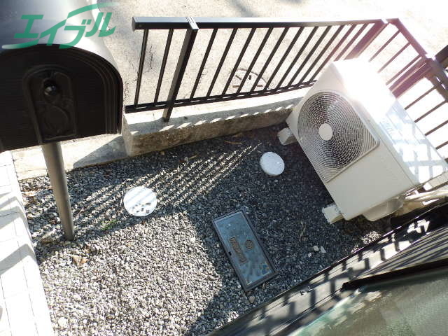 庭　同型参考写真