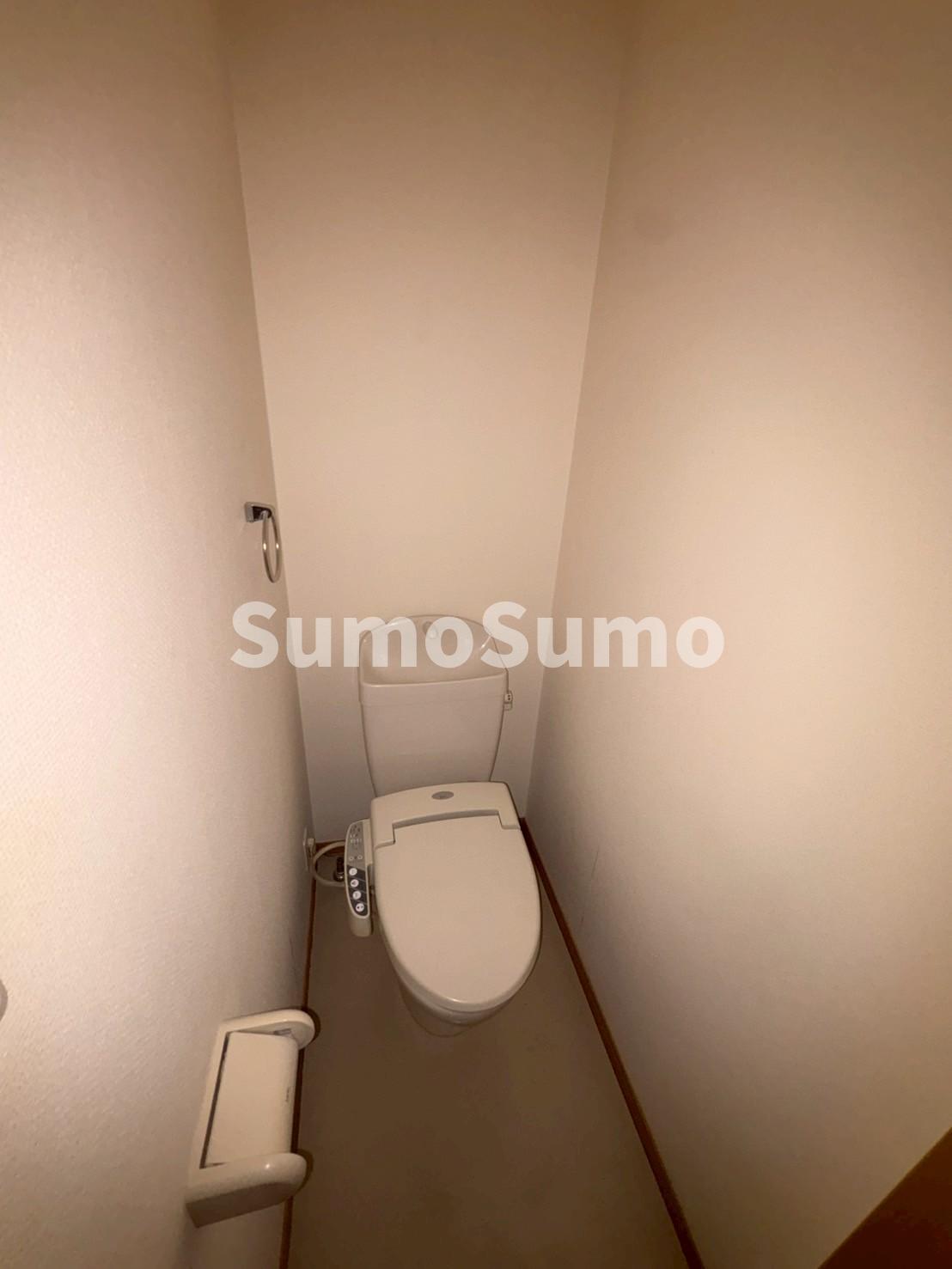 トイレ　コンパクトで使いやすいトイレです