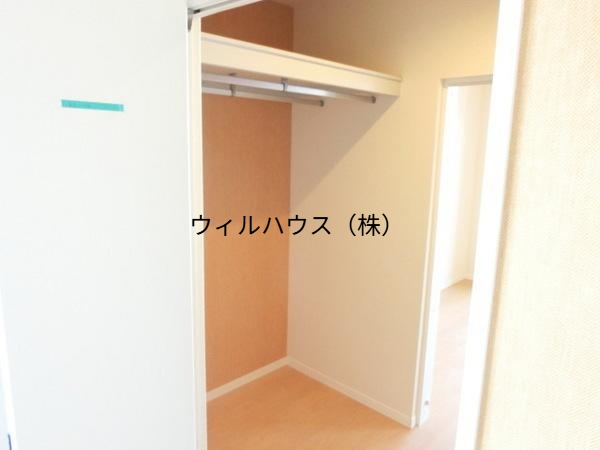 収納　ウォークインクローゼット！