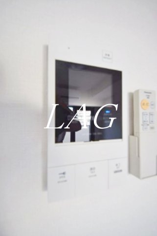 セキュリティ　モニター付きインターフォンです。