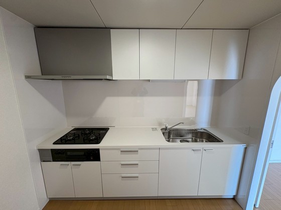 キッチン　※別の部屋の写真です