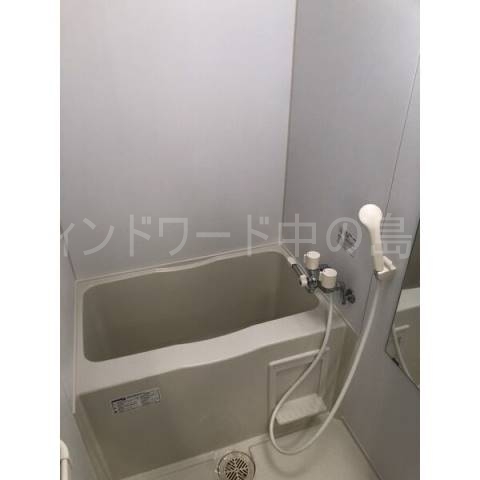 バス・シャワールーム　詳細は、ウィンドワード中の島までご相談下さい。