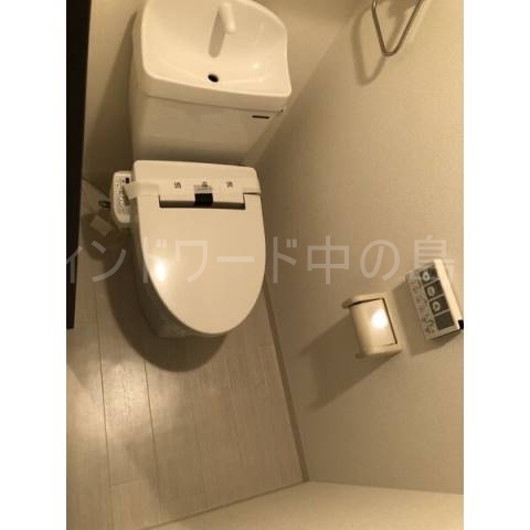 トイレ　詳細は、ウィンドワード中の島までご相談下さい。