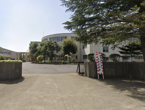 小学校　日吉台小学校（小学校）まで326m