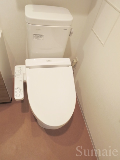 トイレ　ウォシュレット完備のトイレ♪
