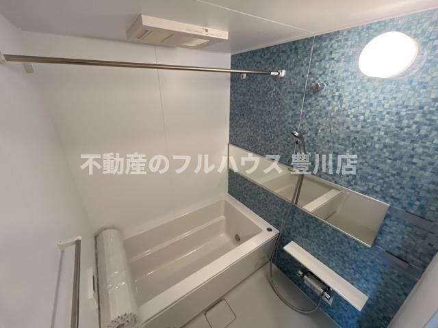 バス・シャワールーム　バス