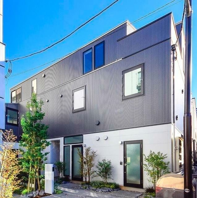 建物外観　グランエッグス四谷S