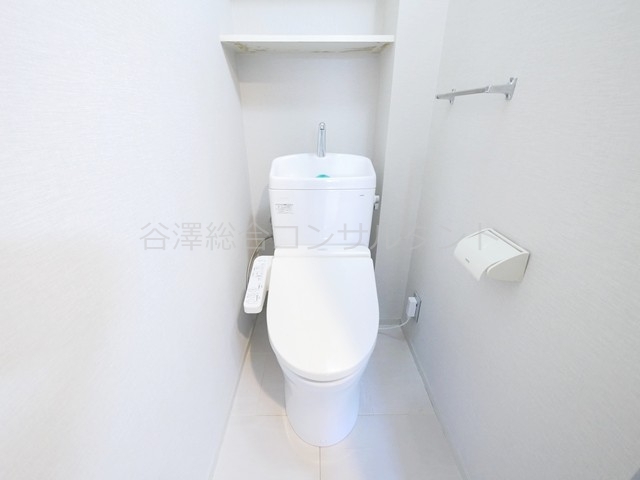 トイレ　温水洗浄便座