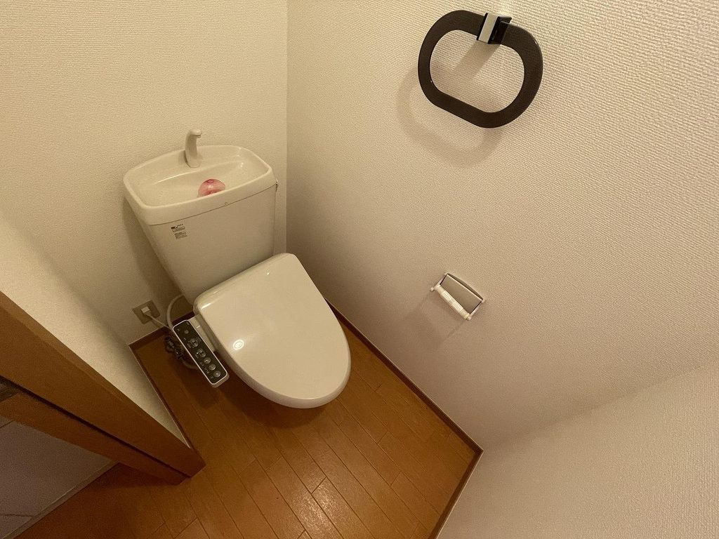 トイレ　※他の部屋画像