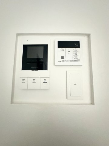 セキュリティ　モニター付きインターホン
