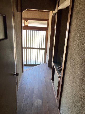 玄関　広々玄関