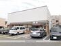 コンビニ　セブンイレブン杭瀬本町東店（コンビニ）まで550m
