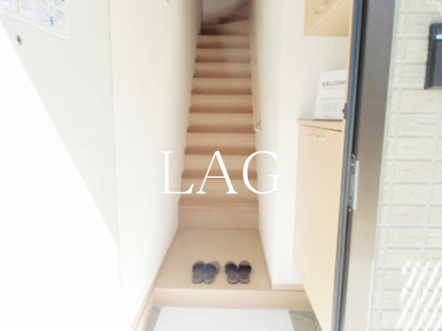 玄関　玄関です。