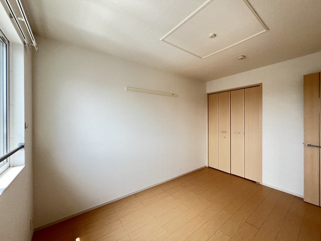 居室・リビング　南洋室６帖
