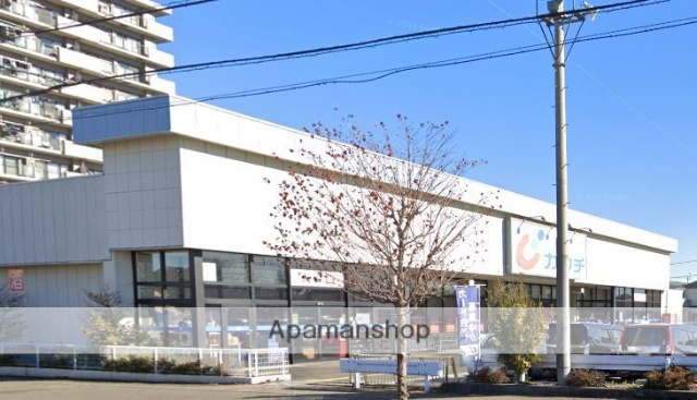 ドラックストア　（株）カワチ薬品／入間店（ドラッグストア）まで5426m