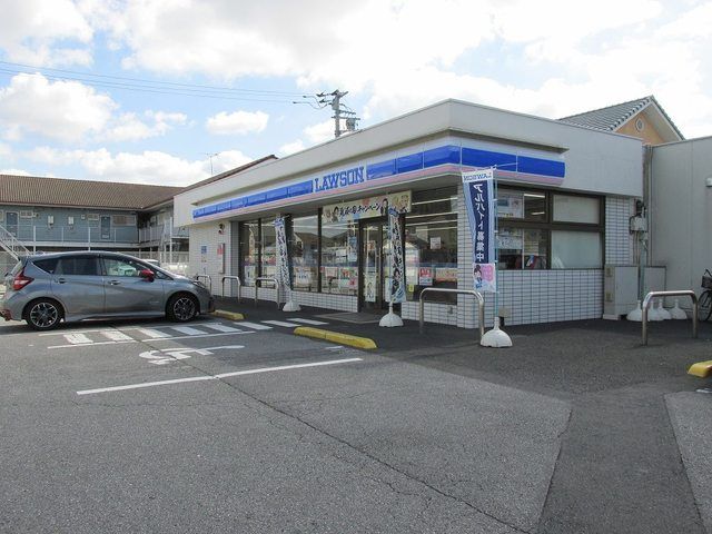 コンビニ　ローソン上三川上蒲生南店（コンビニ）まで100m