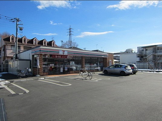 コンビニ　セブンイレブン福生武蔵野台1丁目店（コンビニ）まで46m