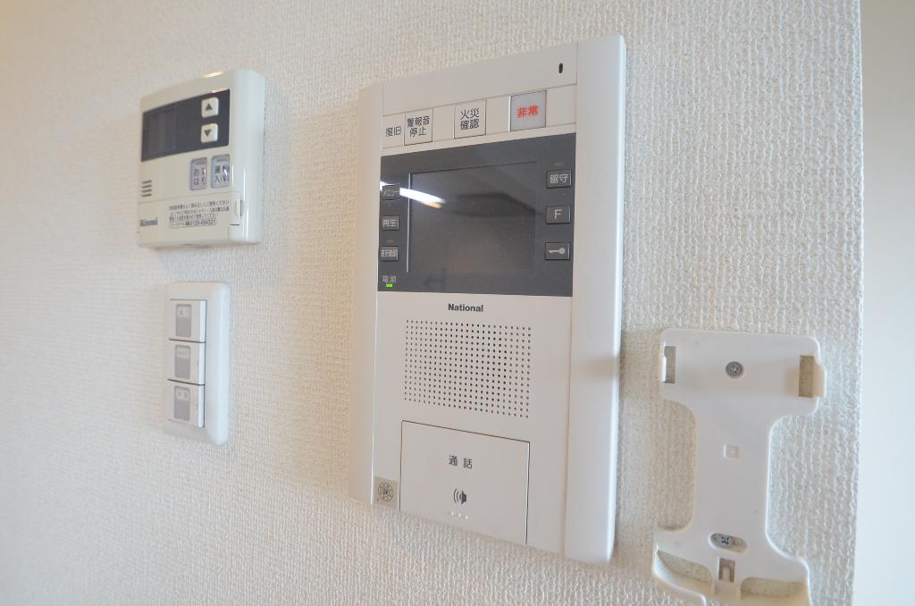 セキュリティ　カメラ付インターホン