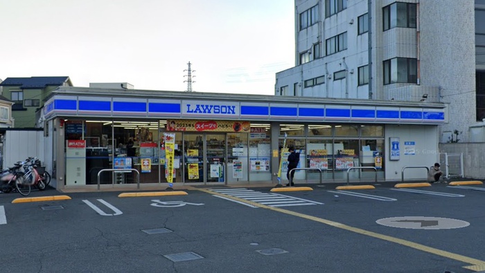 コンビニ　ローソン（コンビニ）まで350m