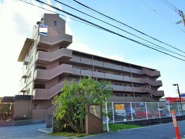 ロイヤルグレースの外観写真