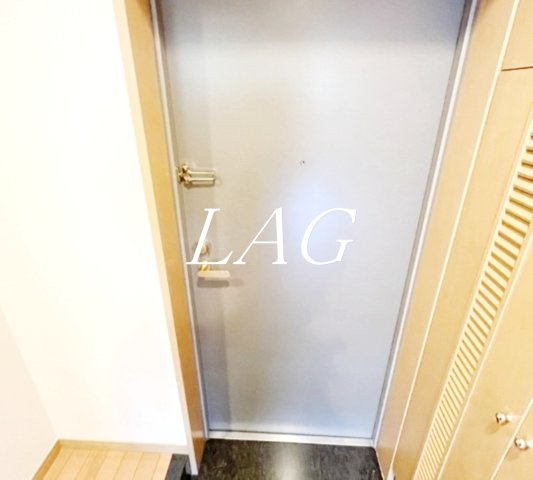 玄関　玄関です。