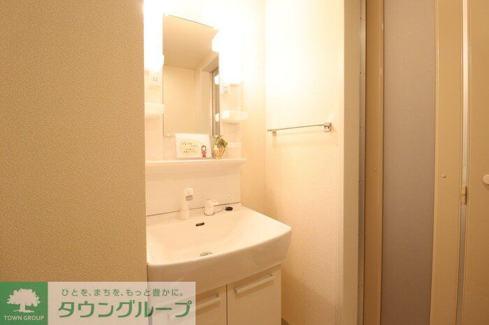 洗面設備　※別号室参考写真です