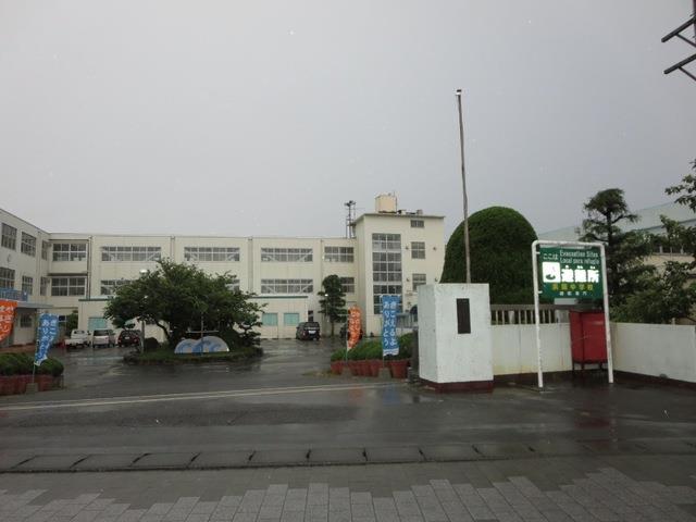 エントランス　御前崎市立浜岡中学校まで1400m