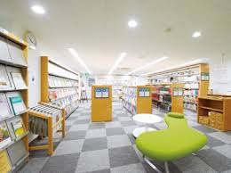図書館　東京家政学院大学附属図書館三番町図書館（図書館）まで51m