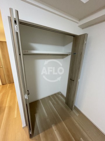 収納　スプランディッド中之島WEST　クローゼット