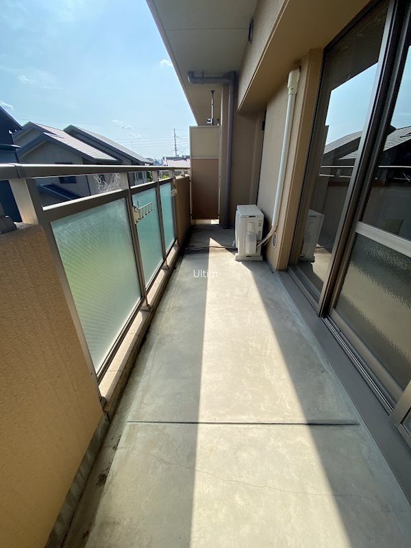 バルコニー　※同タイプの他のお部屋です