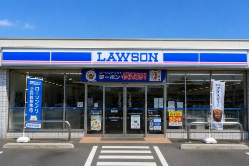 コンビニ　ローソン（コンビニ）まで781m