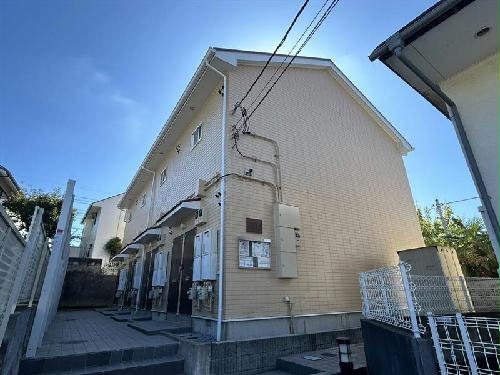 建物外観　２０２３年９月に塗装