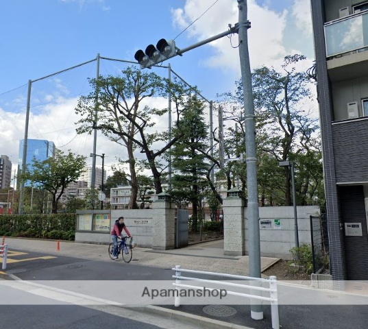 小学校　品川学園（小学校）まで879m
